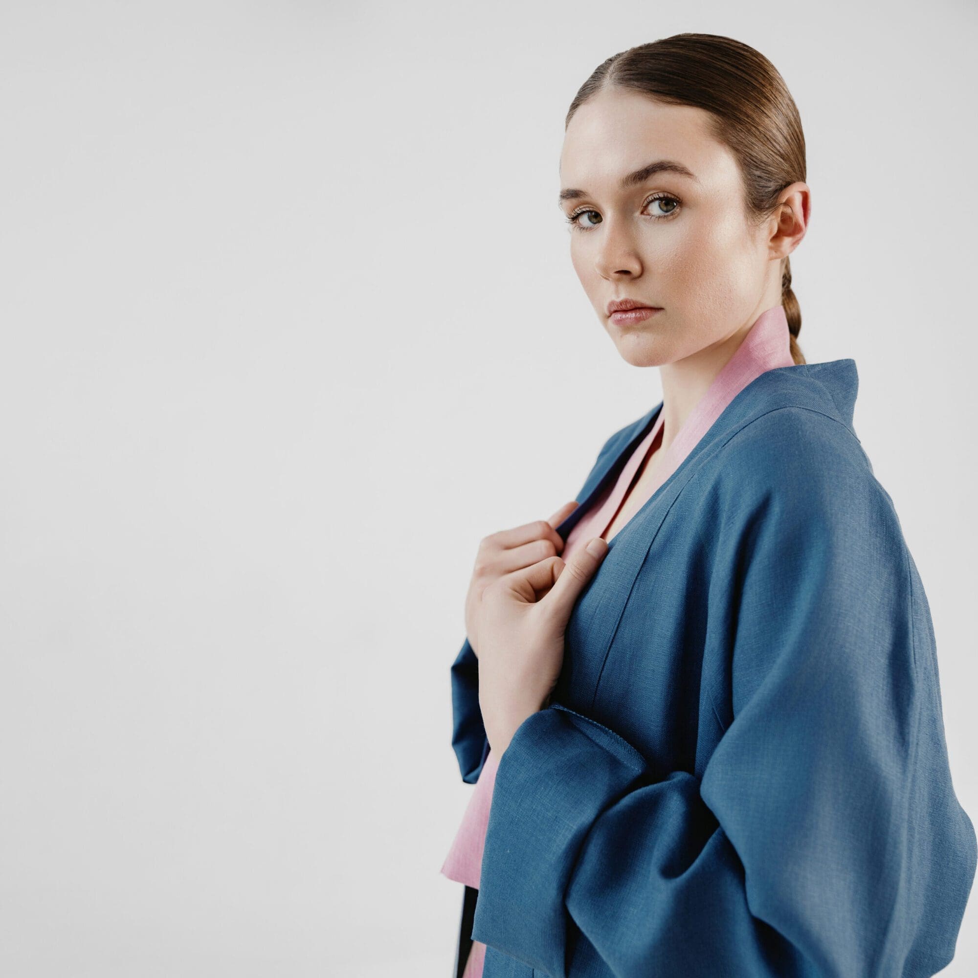 Leinen Mantel Blau 5 scaled