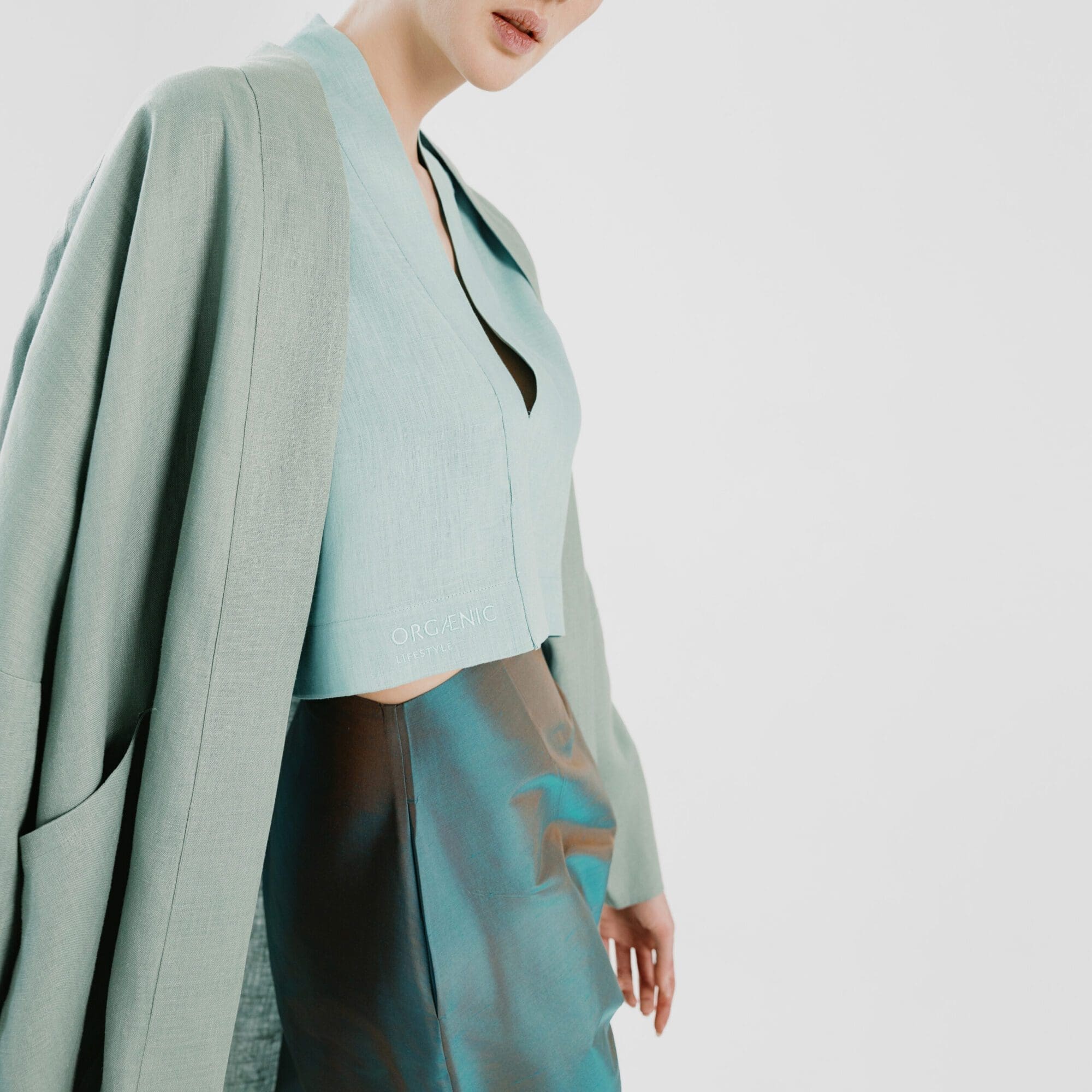 Leinen Mantel Tuerkis RAW 5 scaled Leinen Mantel Tuerkis RAW 5 scaled