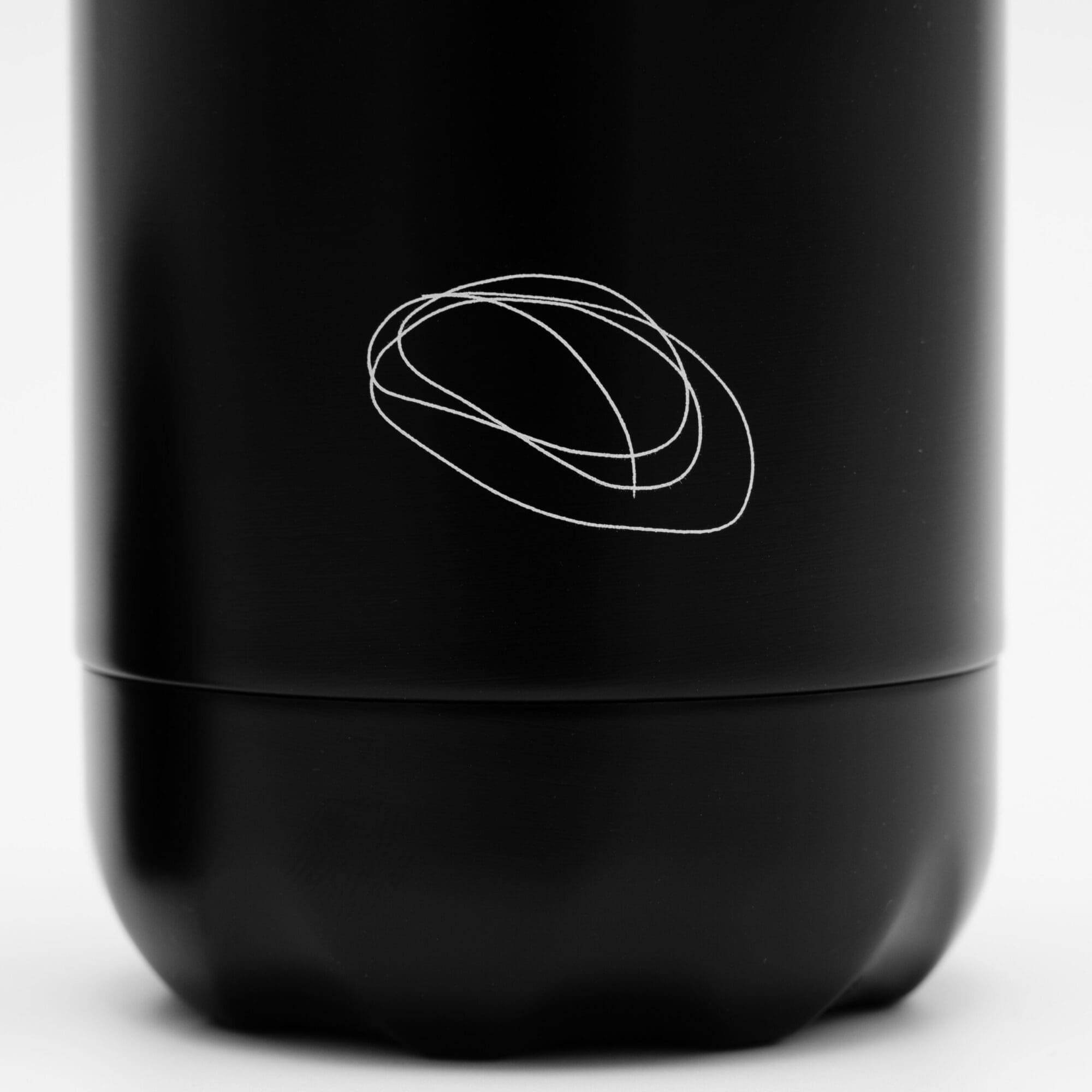 Trinkflasche Metall schwarz 6 scaled